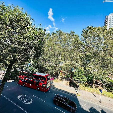 Private Studio Flat In City 1190 Londra Esterno foto